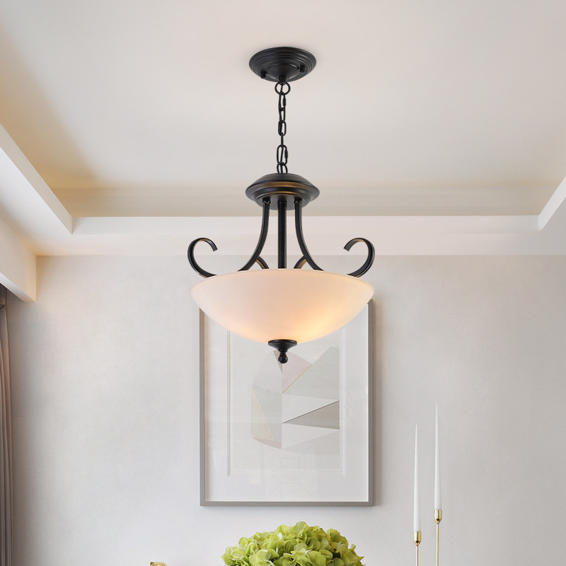 โคมไฟเหล็กดัดสีดำโป๊ะแก้วสีขาวขุ่นทรงสมอ สไตล์ American Country [8019-3P]