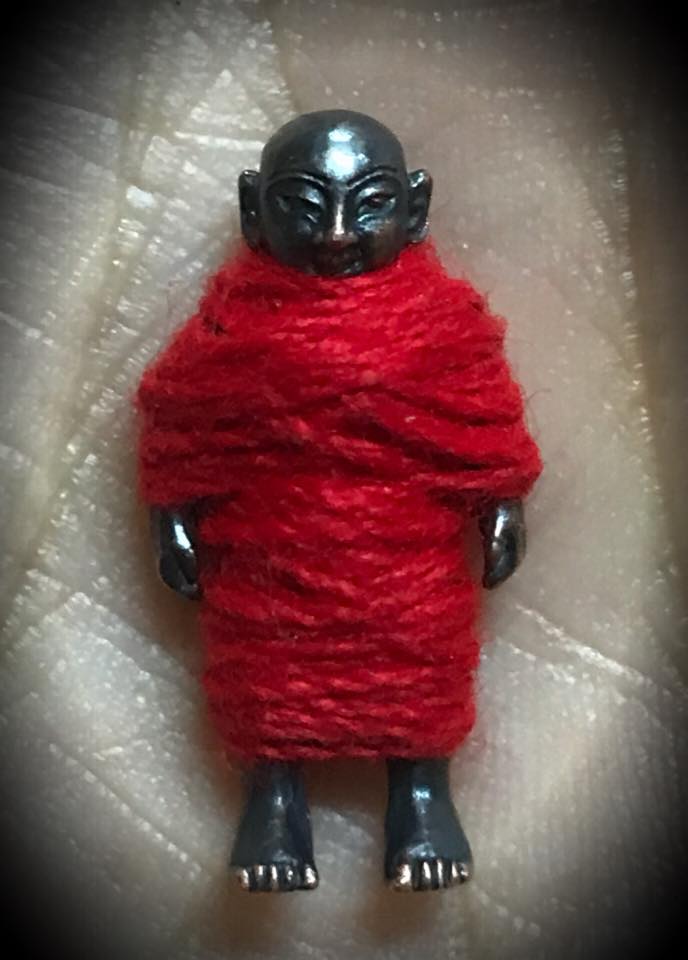 หุ่นพยนต์เพชรกล้า หลวงพ่อเณร วัดทุ่งเศรษฐี