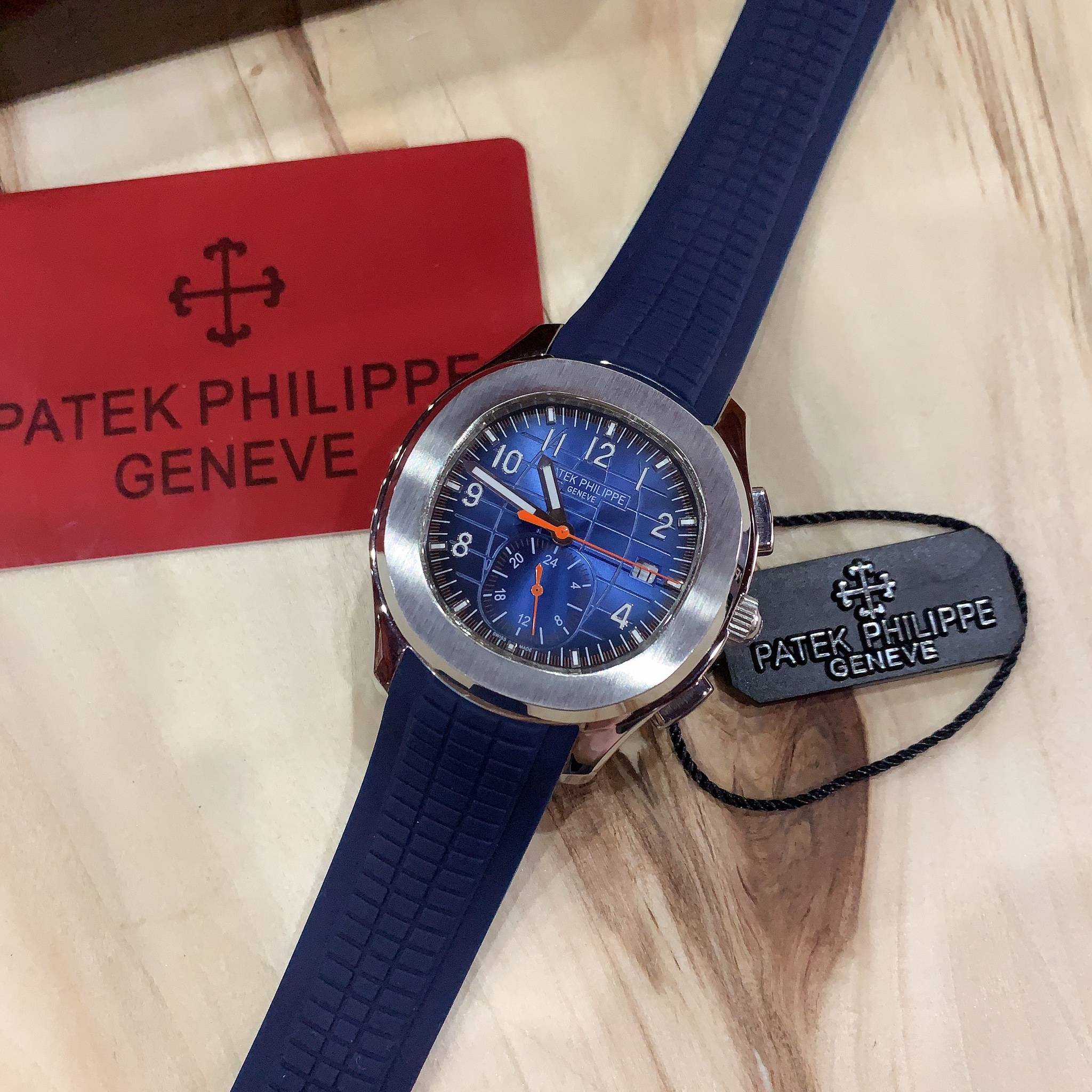 นาฬิกา Patek Philippe Aquanaut Mirror Swiss หน้าปัดน้ำเงิน