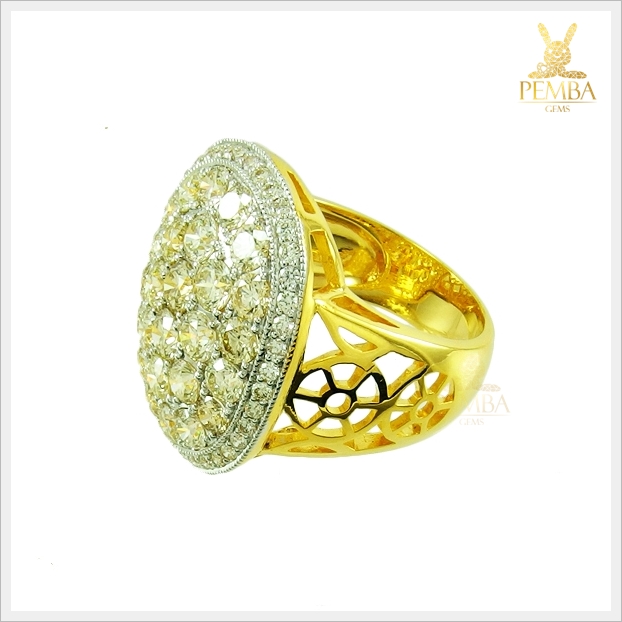 แหวนเพชรแท้ เสริมอำนาจบารมี สวมใส่เต็มๆ นิ้ว โดดเด่นสะดุดตา(สามารถสั่งทำได้ค่ะ)