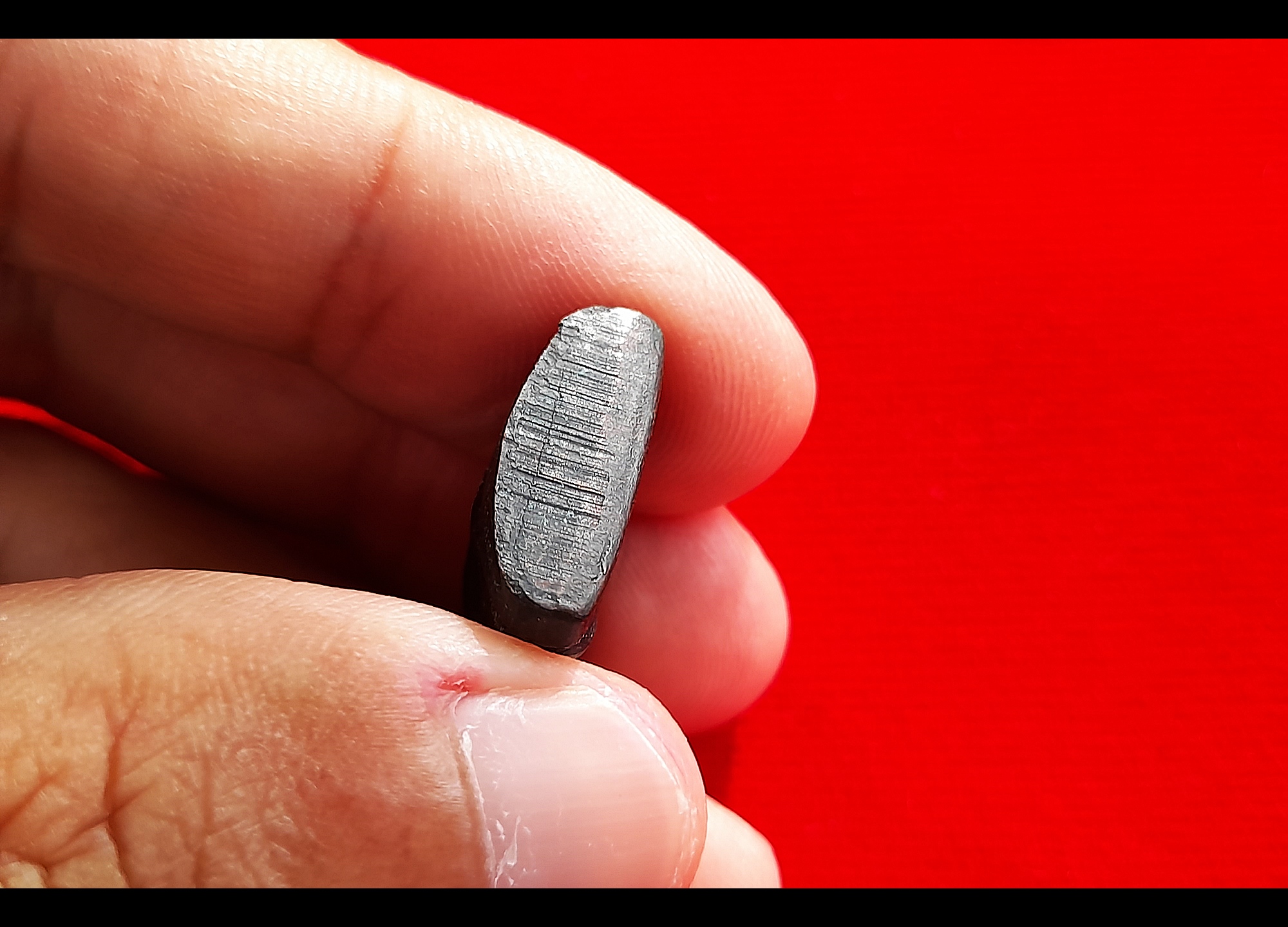 รูปหล่อ อุ้มบาตร มหาลาภ เนื้อทองแดง (ขนาดห้อยคอ) ปี2557 #รับประกันแท้ - พระอาจารย์สุริยัณ วัดป่าฉัพพรรณรังสี จ.ชัยภูมิ