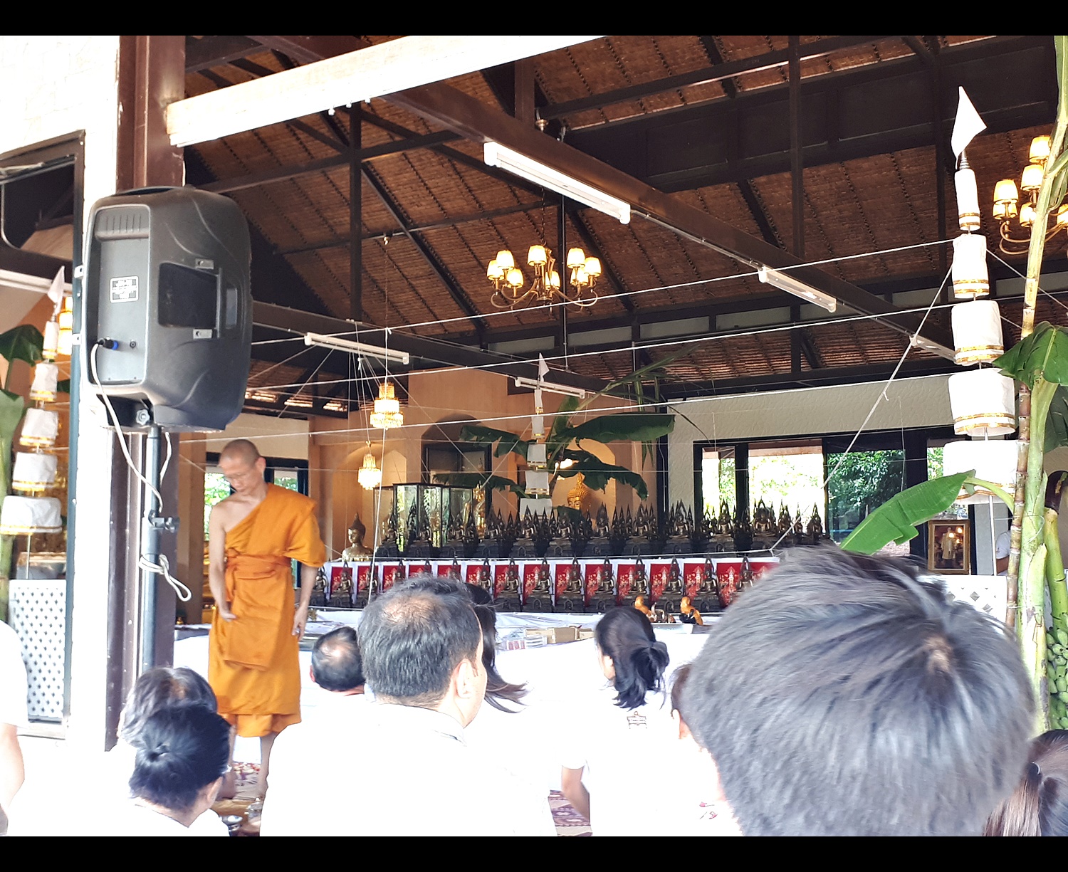รูปหล่อ พระพุทธ สมเด็จองค์ปฐม ซุ้มเรือนแก้ว(พระพุทธชินราช) ปางชนะมาร (หน้าตัก5.9นิ้ว สูง16นิ้ว ฐาน10นิ้ว) ฐาน พระแม่ธรณี เนื้อทองเหลือง ปี2560 (จัดสร้าง500องค์) #รับประกันแท้ - หลวงพ่อเล็ก วัดท่าขนุน เป็นประธานพิธีพุทธาพิเสก