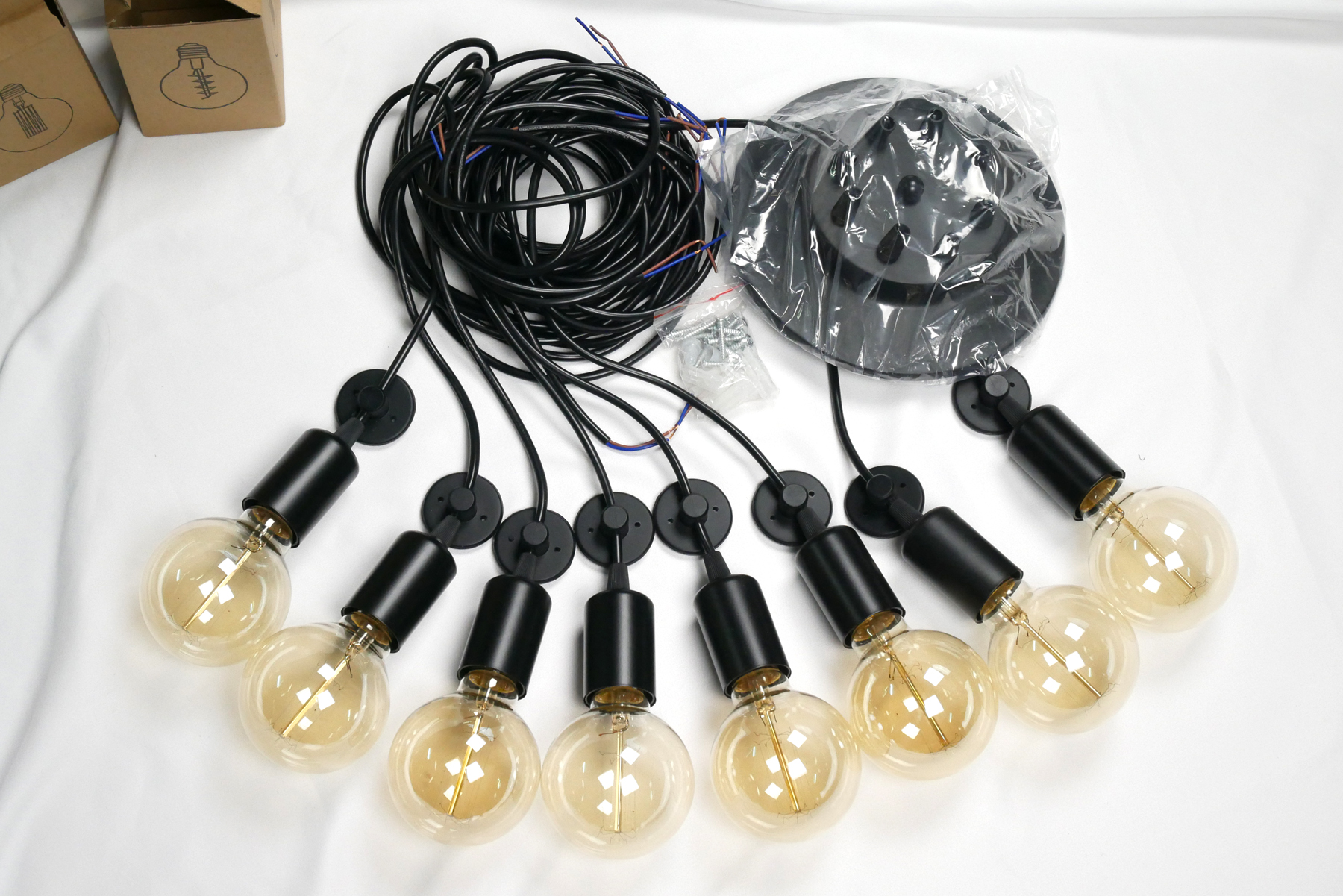 โคมไฟระย้า ติดเพดาน สไตล์นอร์ดิกวินเทจ รุ่น 8 หัว (เฉพาะตัวโคม)