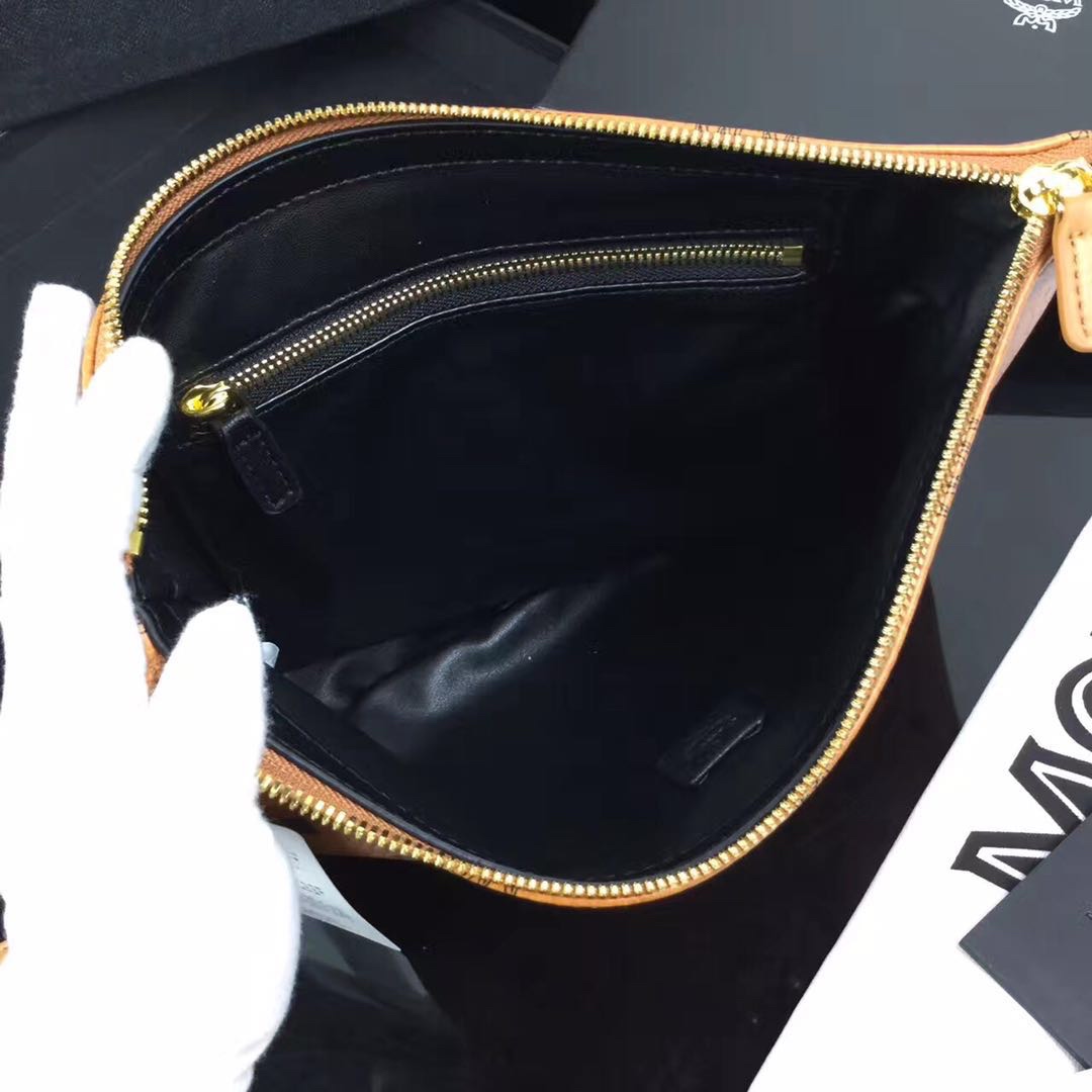 กระเป๋า mc clutch คลัช 12 นิ้ว ใช้ได้ทั้งชายและหญิง