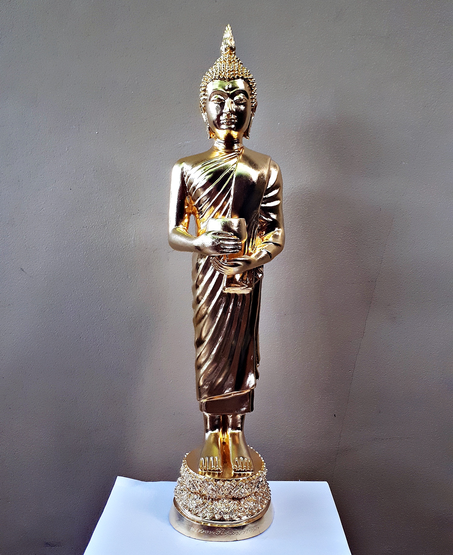 รูปหล่อ พระพุทธ หลวงพ่อไหลมาเทมา(สมเด็จองค์ปฐม ปางอุ้มบาตร อุดมสมบูรณ์มหาลาภ) - เนื้อทองเหลือง ปิดทองแท้ (องค์ใหญ่ขนาดตั้งบูชา สูง26นิ้ว) ปี2563 #รับประกันแท้ - หลวงพ่อเล็ก วัดท่าขนุน เป็นประธานปลุกเสกอฐิษฐานจิต