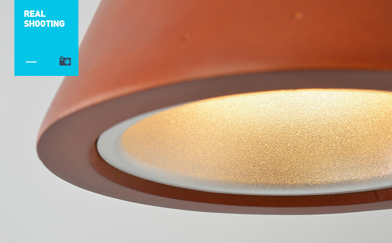 โคมไฟแขวนเพดานสไตล์โมเดิร์น 15x36cm [100104]