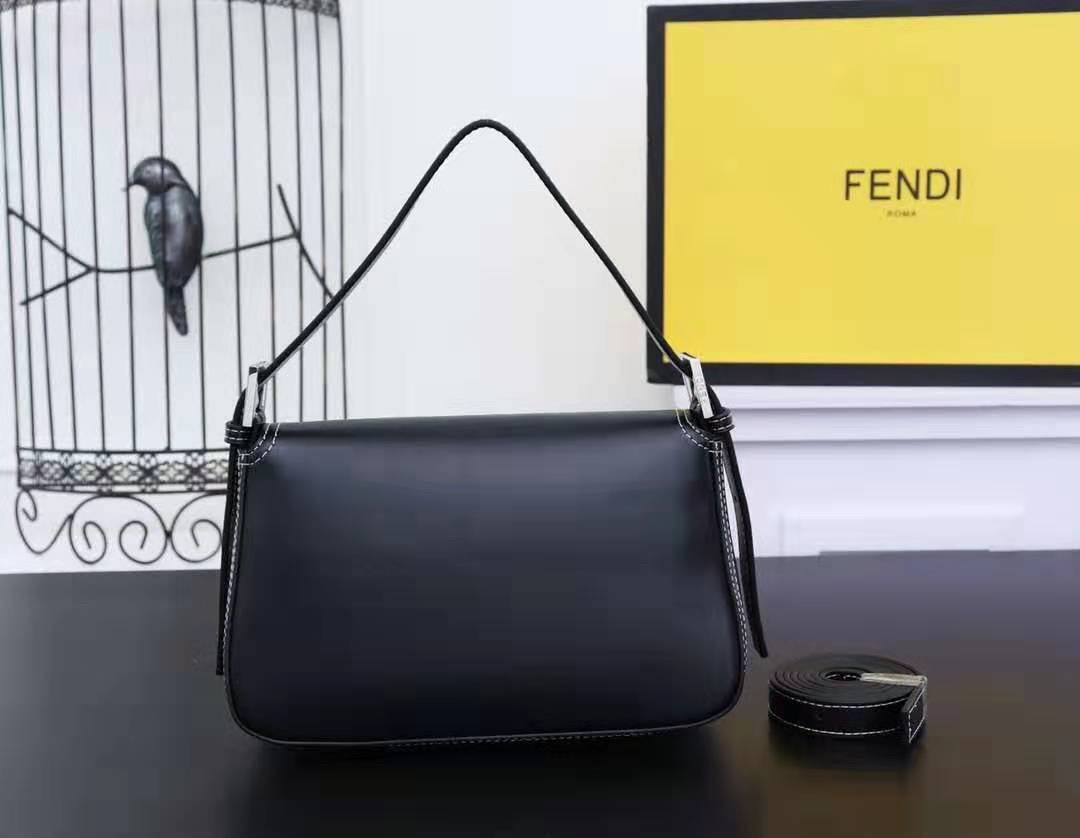กระเป๋า fd shoulder bag 10 นิ้ว