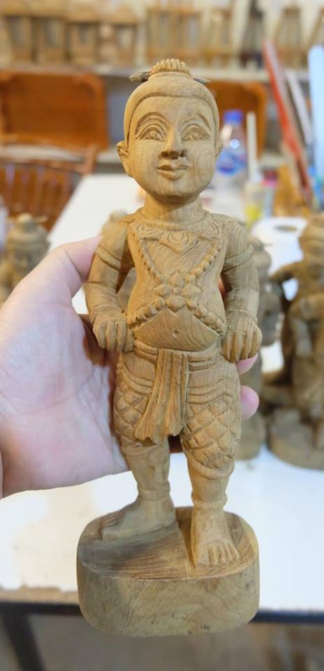 น้องกุมาร น้องกุมารี​ (แกะสลักจากไม้สัก)​ (สูง​9​นิ้ว​)