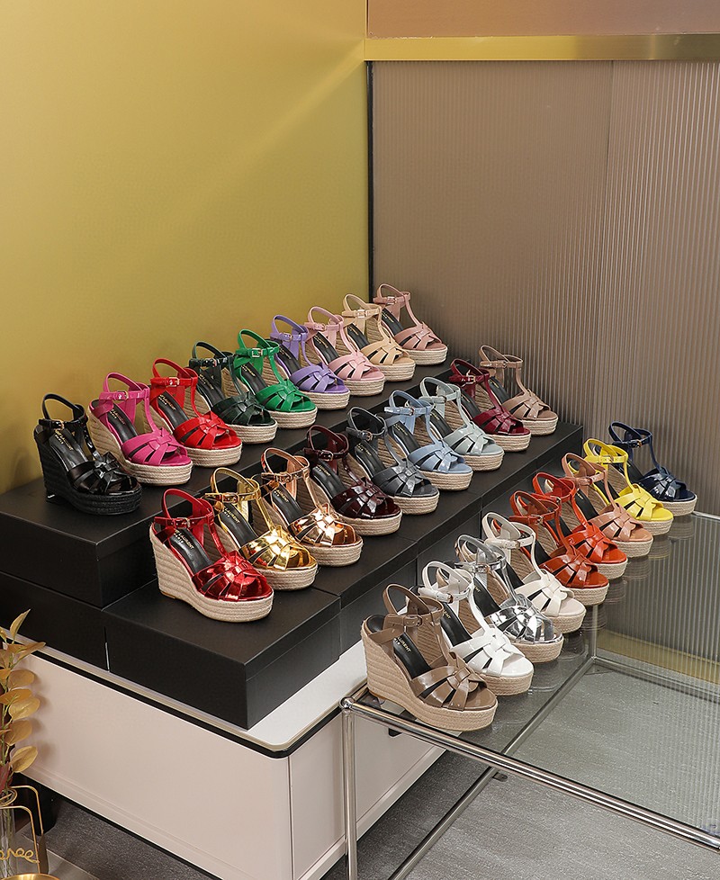 รองเท้า YS tribute ส้นเตารีด มีหลายสี หนังแท้ สูง 14 cm ด้านหน้า 4 cm size 35-42