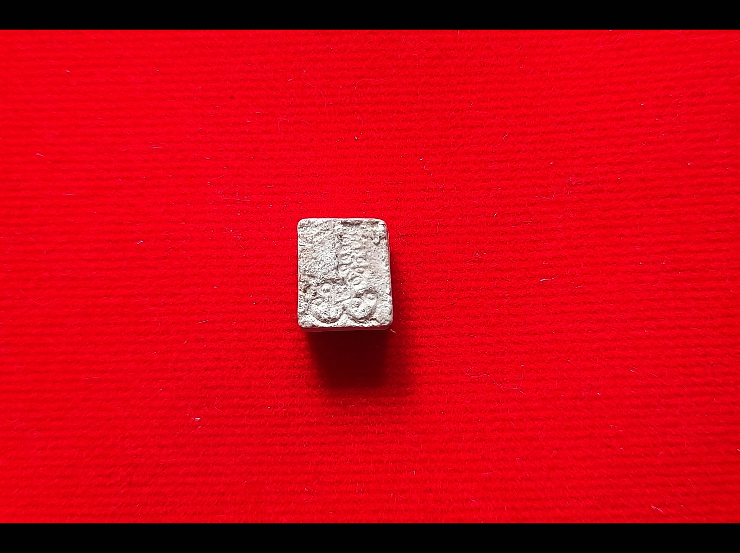 พระสมเด็จ (เล็ก จิ๋ว) หลัง ยันต์นะพรชัย พิมพ์หูบายศรี เนื้อผง ปี2538 #รับประกันแท้และทัน - หลวงพ่อยงยุทธ วัดเขาไม้แดง จ.ชลบุรี