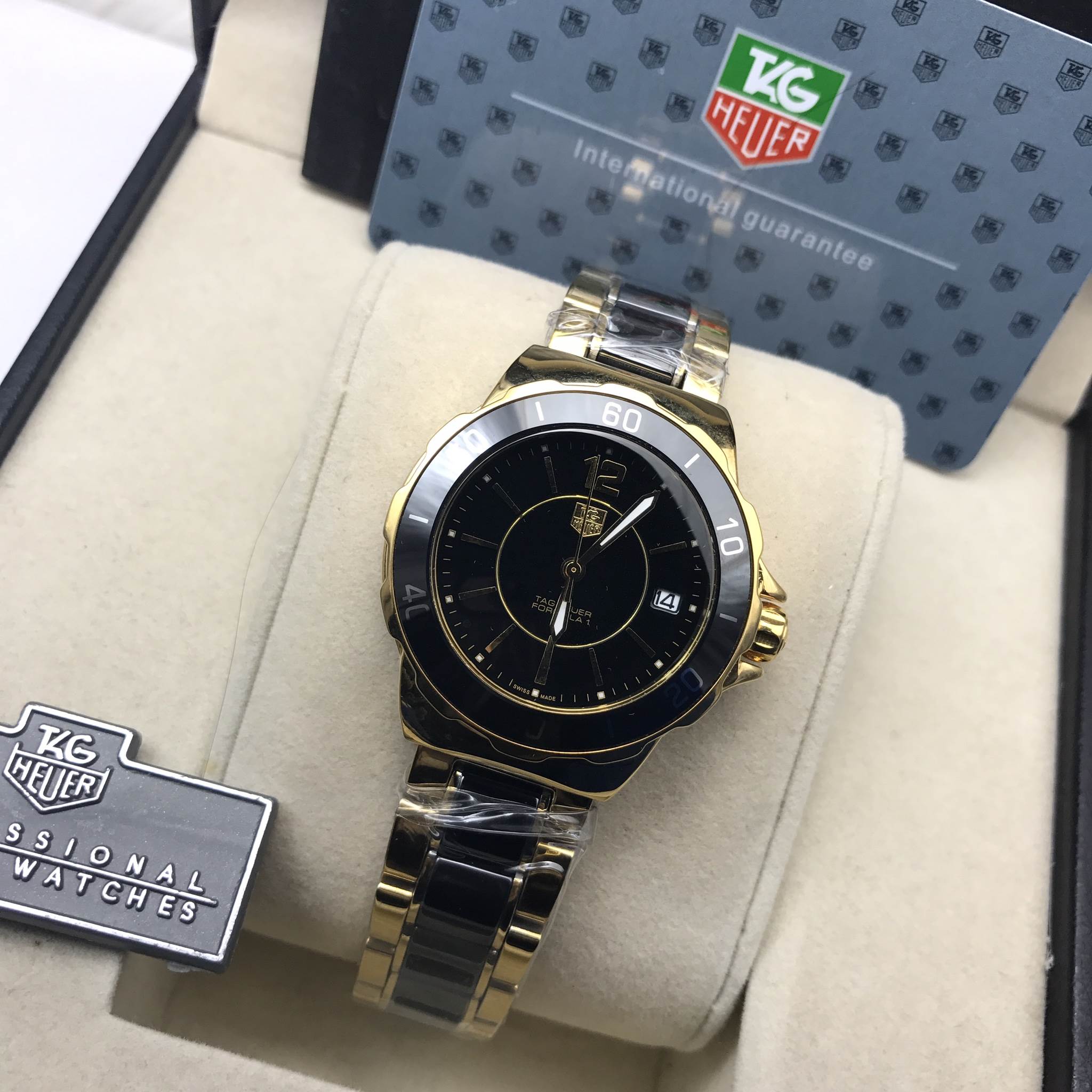 นาฬิกา Tag Heuer รุ่น Formula 1 Lady Black Ceramic สายเลสสลับเซรามิคสีดำ Pink Gold