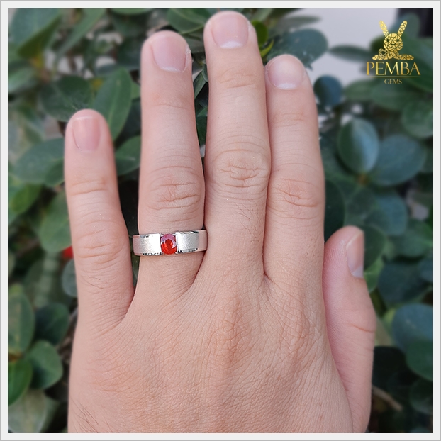 แหวนออเร้นท์แซฟไฟร์(ซองเจีย) เงินแท้925 ชุบทองคำขาว ใส่เสริมอำนาจบารมี