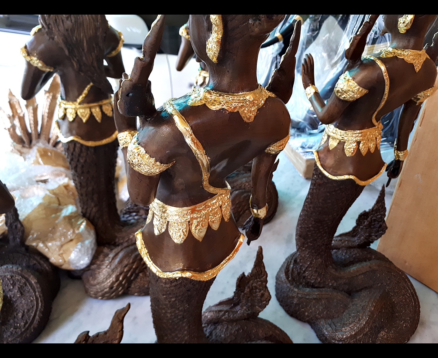 รูปหล่อ พญานาคราช (ท่านปู่นาคา-ศรีสุทโธ ท่านยานาคี-ศรีปทุมวัน) พญานาคปรก 9ตน 9เศียร โลหะทองเหลืองรมดำปิดทอง (ขนาดบูชา องค์ขนาดใหญ่ สูง 25นิ้ว) (ขายปลีก ขายส่ง)