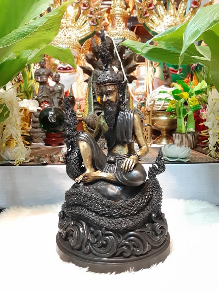 รูปหล่อ ปู่ฤาษีปู่ภุชงค์นาคราช เนื้อทองเหลือง (ขนาด สูง14นิ้ว ฐานกว้าง7.5นิ้ว)