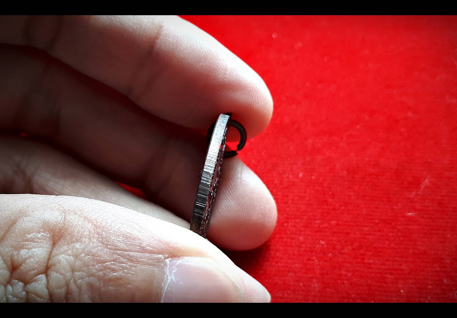 เหรียญรุ่นแรก หลวงพ่อเอก สำนักสงฆ์เขาธัมมสรณ์ (สร้างตั้งแต่ อยู่ วัดเขาแร่ ใช้เวลาเสก เกือบๆ 10ปี)