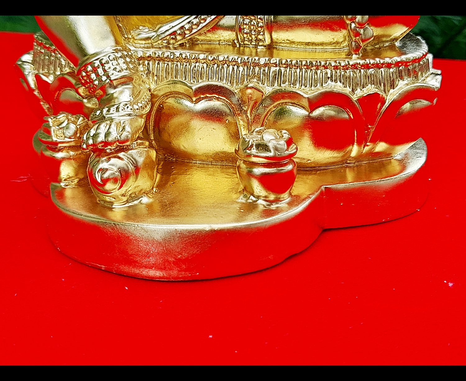 รูปหล่อ ท้าวเวสสุวรรณ ปาง ไฉ่ซิงเอี๊ย(ธนบดี) นั่งรับทรัพย์ เนื้อทองเหลือง ปิดทองแท้(ปิดทองก่อนปลุกเสก) ปี2564 - (เทพเจ้าแห่งโชคลาภ ความมั่งคั่ง) (ขนาดตั้งบูชา หน้าตัก4นิ้ว ฐาน4นิ้วครึ่ง สูง6นิ้ว) #พิธีนี้ไฉ่ซิงเอี๊ยท่านมาสงเคราะห์ปลุกเสกเอง