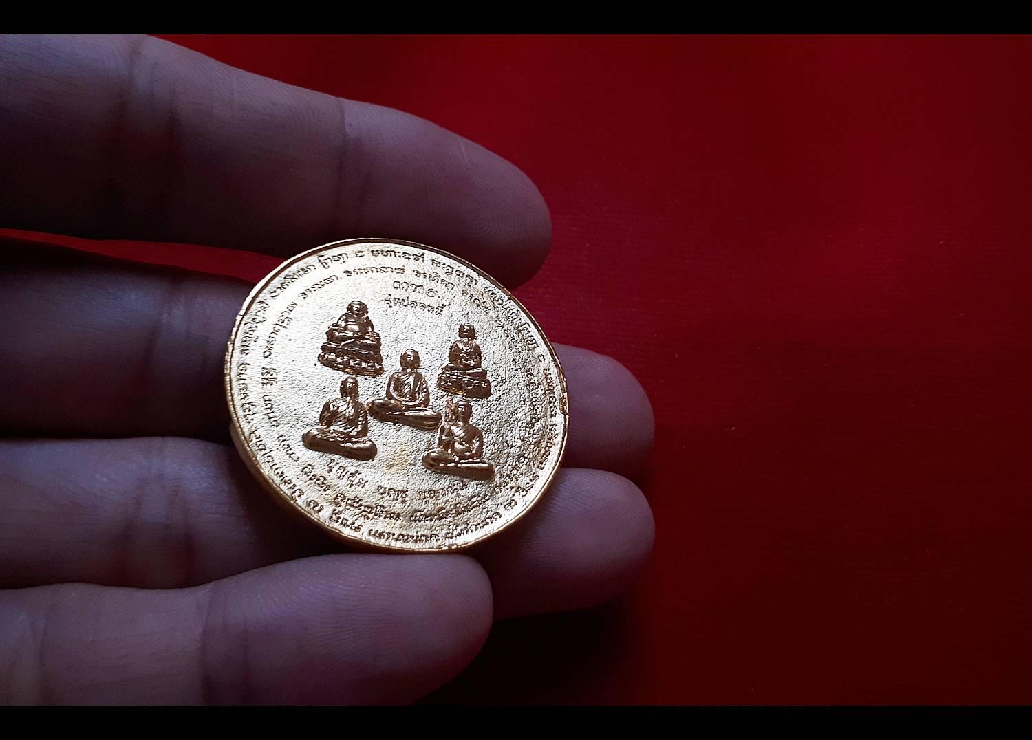 เหรียญสมเด็จองค์ปฐม ด้านหลัง พระมหาลาภทั้ง ๕ พระองค์ (พระสิวลี พระปัจเจกพุทธเจ้า พระอุปคุต พระสังกะจาย พระอนุรุทธะ) เนื้อชนวน ปี2558-2559 #รับประกันแท้