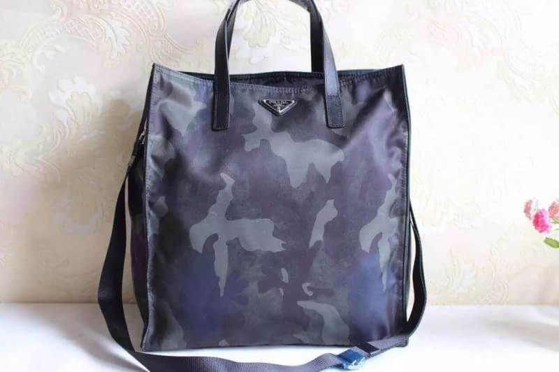 กระเป๋า pd nylon camouflag messenger สะพายข้างชาย หรือถือได้ ลายทหาร