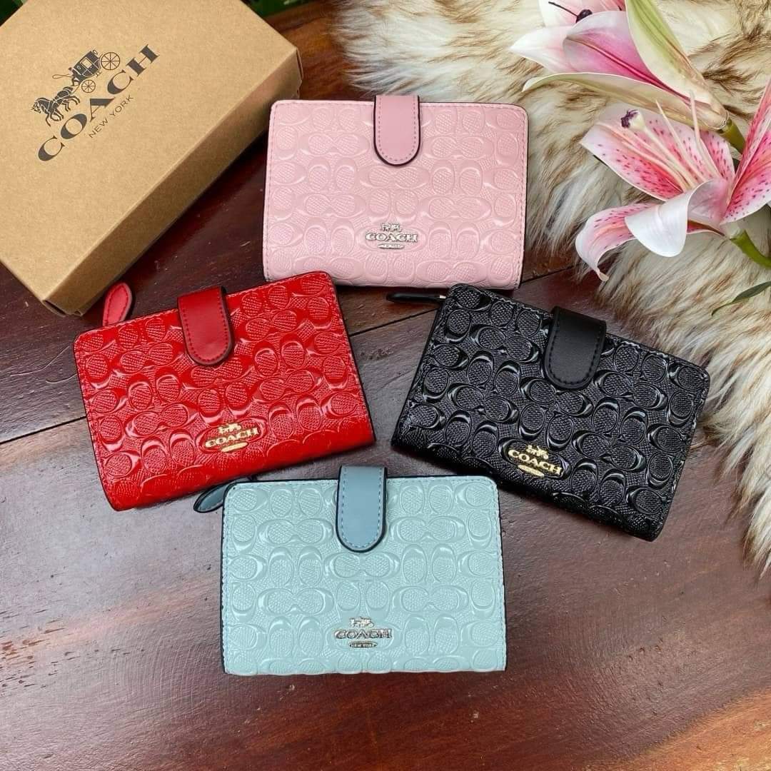 COACH F25937 MEDIUM CORNER ZIP WALLET(แอดไลน์ก่อนสั่งซื้อ)