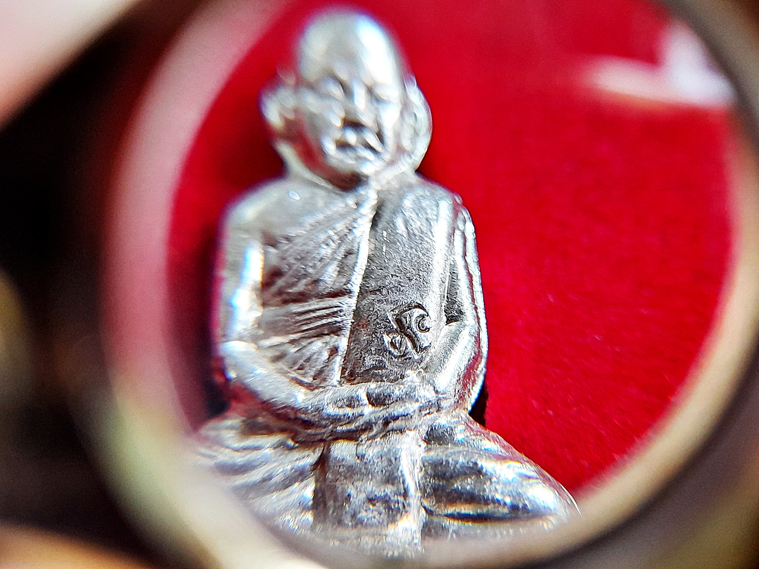 รูปหล่อ (ขนาดห้อยคอ) หลวงปู่เอี่ยม วัดสพานสูง (3กษัตริย์ 3เนื้อ เงินแท้ นวะ ทองแดง) #ตอกโค็ด ปี255X - หลวงพ่อรวย หลวงพ่อเพิ่ม หลวงพ่อพูน หลวงตาวาส วัดสพานสูง ปลุกเสก #รับประกันแท้