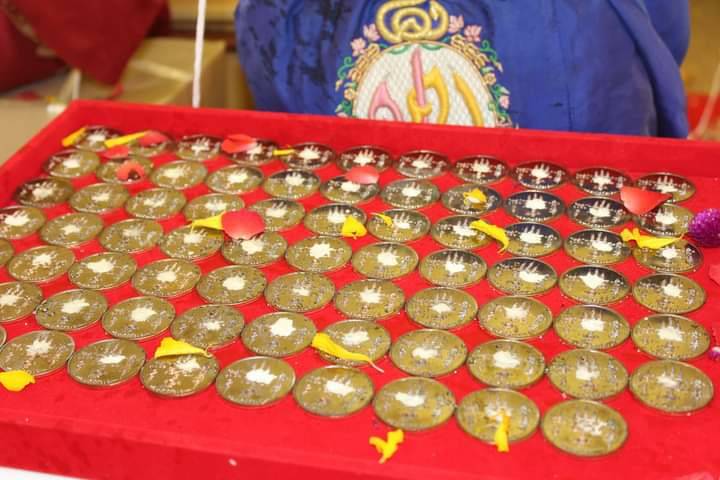 เหรียญตั้งบ้านตั้งเมือง หลังยันต์มหาอริยโสฬจใหญ่(ยันต์ฐานนคร คุุ้มครองหนุนดวงชะตาตั้งบ้านตั้งเมือง) (สร้างตามตำหรับวิชามอญวิชาพิชัยสงครามโบราณ พิธีหลวงปู่พระมหาเถรคันฉ่อง วัดป่าแก้ว มาสงเคราห์) ปี2564 #รับประกันแท้ - หลวงพ่อเล็ก วัดท่าขนุน อฐิษฐานจิตปลุกเ