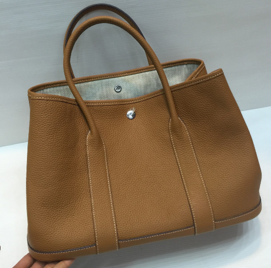 กระเป่า hm garden party leather 36 cm สีน้ำตาล