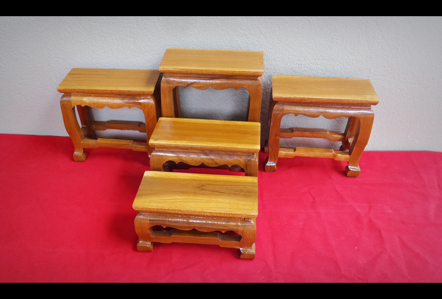 โต๊ะหมู่บูชา หมู่ 5 ขนาดเล็ก (ขนาด 3x6 นิ้ว)