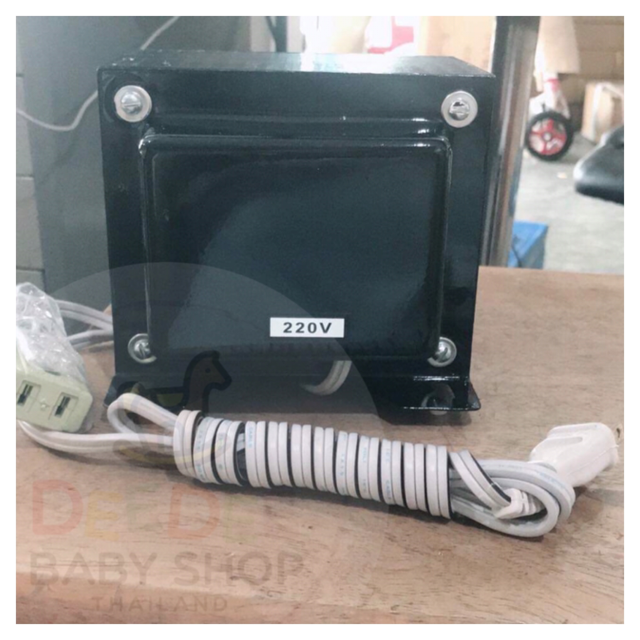 เครื่องแปลงไฟฟ้า Tesla Electronic Adapter / Transformer (2,000 วัตต์)