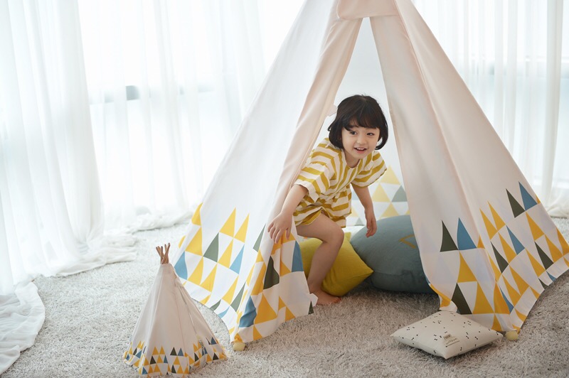 บ้านจำลองทรงเต๊นท์อินเดียนแดงสำหรับเด็ก LOOKA Tent (Little Scandy)