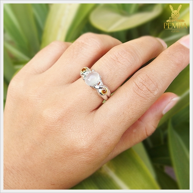 แหวนมูนสโตน เงินแท้ ชุบทองคำขาว