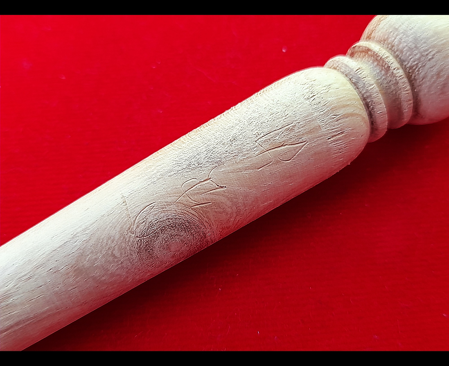 ไม้ครู (ขนาดพกพา 5.9นิ้ว) (จารยันต์ บรรจุ ฝั่งตะกรุด อุดมวลสาร ) (ไม้ครู คือ ทุกสิ่งที่ครูบาอาจารย์ทำไว้ให้ที่ครูมอบให้)) ปี2563 - ปลุกเสกอฐิษฐานจิต บรรจุมวลสาร จารย์ยันต์และตะกรุดด้วยมือ หลวงพ่อบ๊ะ วัดโพธิ์ลังกา