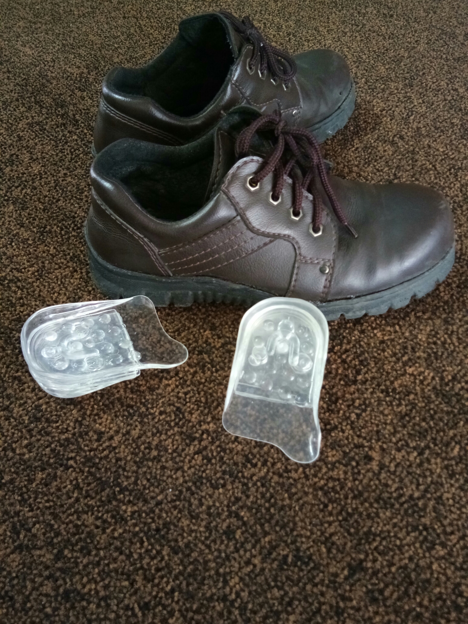 แผ่นซิลิโคนเสริมส้นเท้าเสริมความสูง