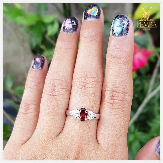 แหวนโกเมนแท้ เงินแท้925 ชุบทองคำขาว แหวนพลอยแท้