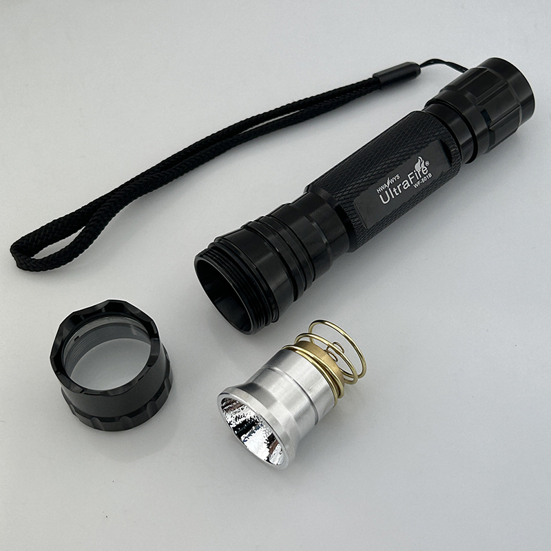 ชุดเซตไฟฉาย Ultrafire 501B หลอด OSRAM แสงขาว 1-Mode LED Flashlight (1*18650)