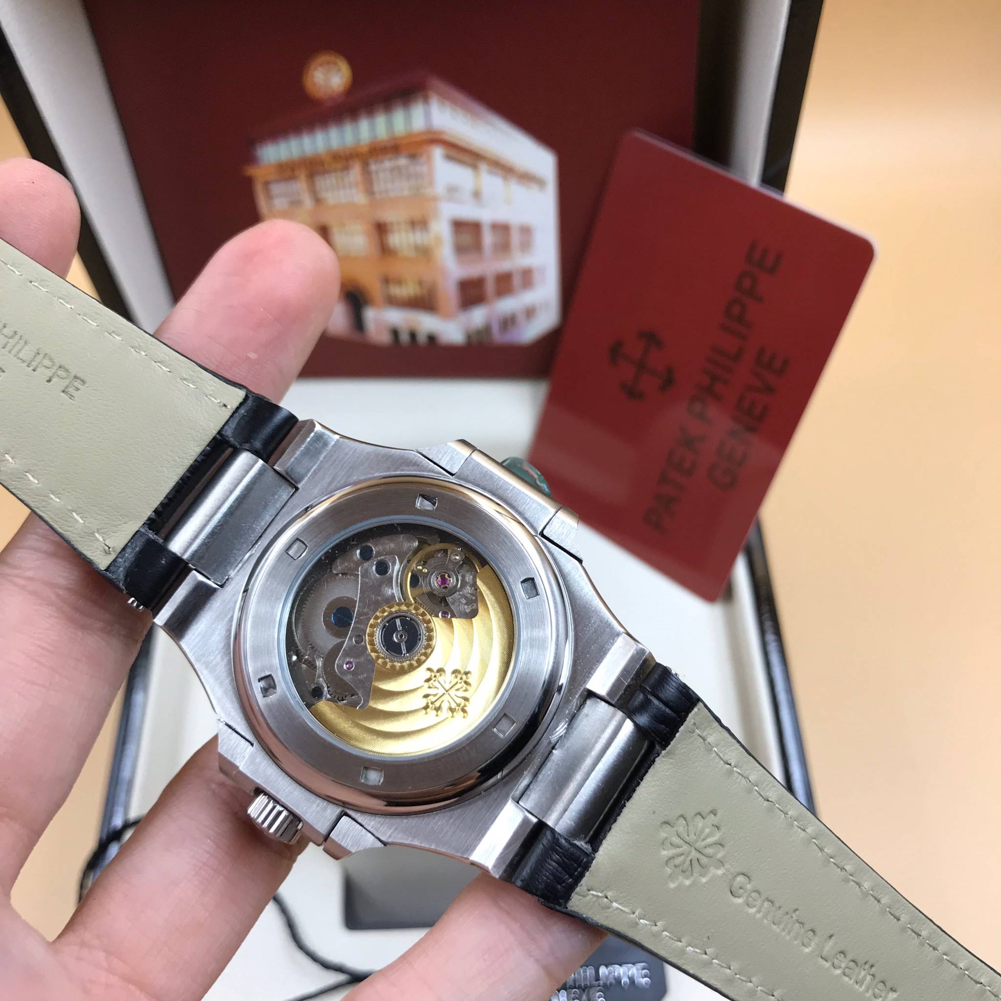 นาฬิกา Patek Philippe รุ่น Men"s Nautilus Annual Calendar งาน Mirror Swiss หน้าน้ำดำ