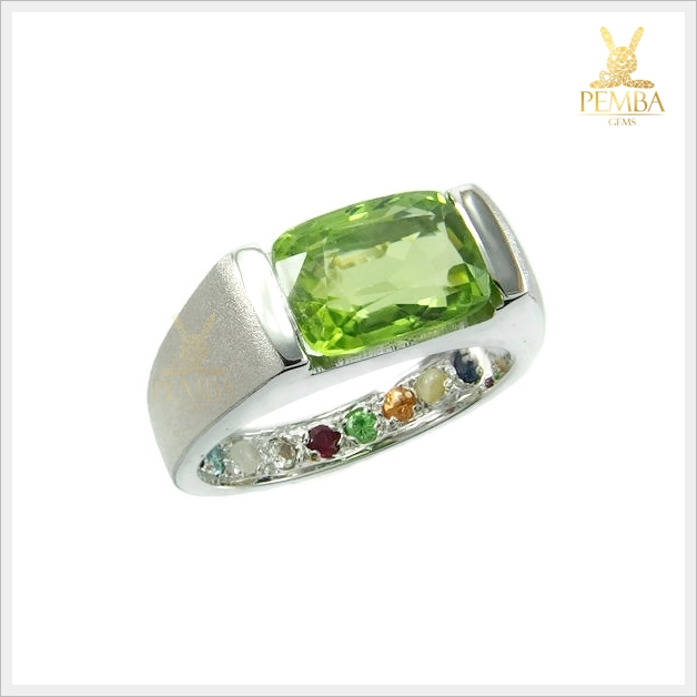 แหวนเพริดอต ฝังพลอยนพเก้า เงินแท้925 ชุบทองคำขาว แหวนพลอยแท้