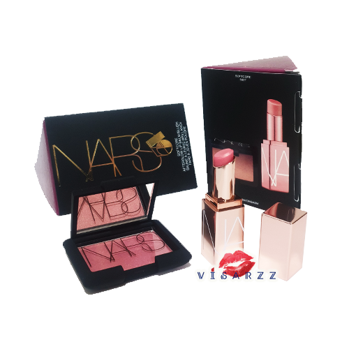 Nars Softcore Afterglow Lip Balm/Blush # Orgasm นาร์ส เซทรวมไอเทมขายดีจับคู่กันทั้งบรัชออนและลิปบาล์มสีสวย ขนาดไซส์มินิพกพา มาในกล่องสามเหลี่ยมมีกลิตเตอร์สวย เหมาะเป้นของขวัญตัวเองหรือคนที่คุณรักมาก ๆ ค่ะ