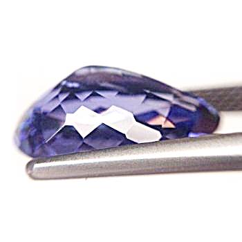 Tanzanite พลอยแทนซาไนท์ รูปหยดน้ำ หนัก 4.68 กะรัต สีน้ำเงิน หวานสวย ความสะอาดมองตาเปล่าสะอาด 98% ส่องด้วยกล้องขยายสะอาด 90%