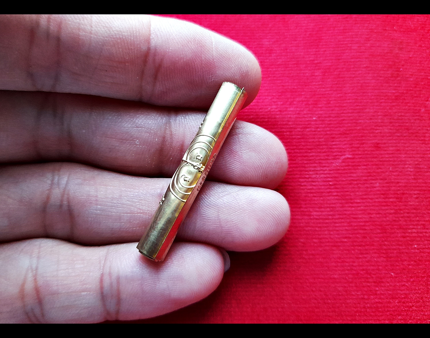 ตะกรุดเทพรัญจวน เนื้อทองเหลือง ((วิชาเสน่ห์เมตตา สายหลวงปู่ทิม วัดระหารไร่ เสน่ห์แม้แต่เทพยังทนไม่ได้) ปี2563 #รับประกันแท้