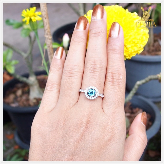 แหวนเพทายแท้ สวยใสดั่งน้ำทะเล ใส่ติดนิ้วน่ารักๆ แหวนพลอยแท้