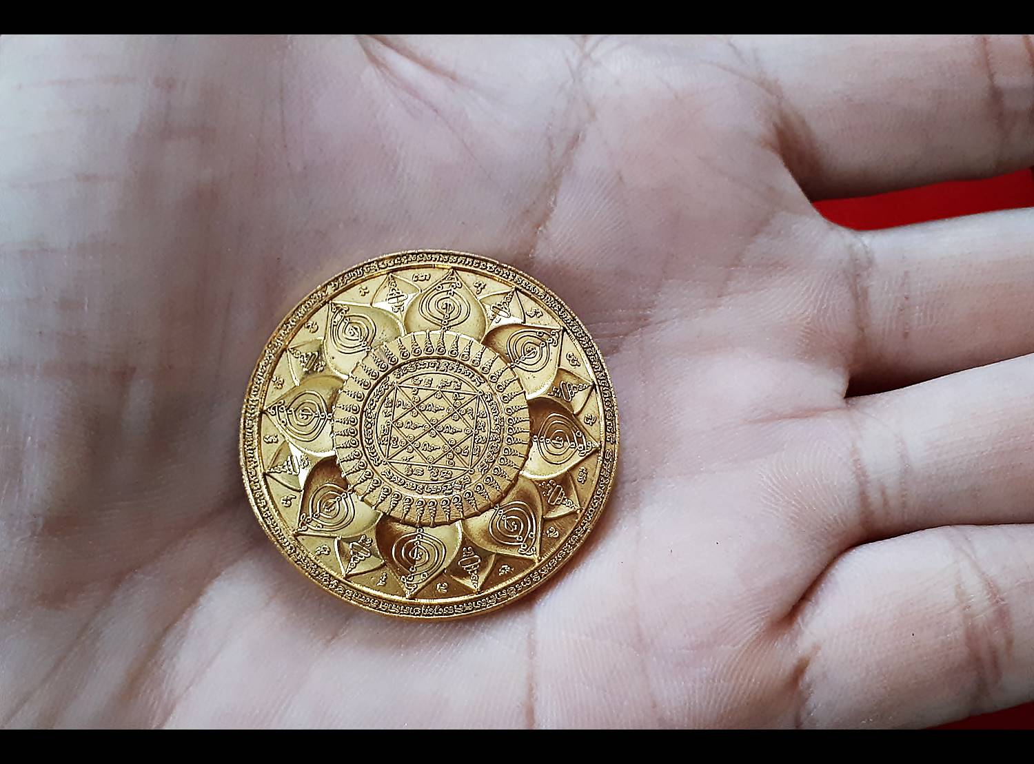 เหรียญทำน้ำมนต์ 7ขัน ฤาชา8ทิศ เนื้อทองแดง (ชุบทองคำ เพิ่มเติม) (ตำรับตำราวิชา พระอาจารย์ชาญณรงค์ อภิชิโต) ปี2561