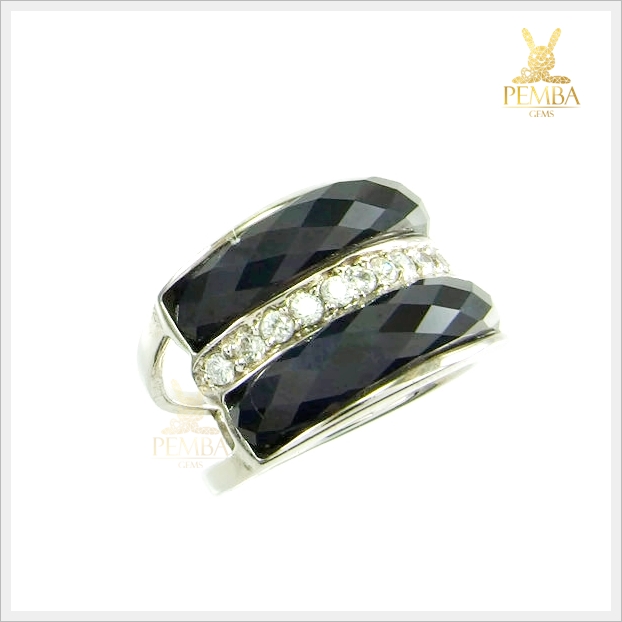 แหวนนิลแท้ 2 แถว แต่งด้วยเพชรCZ สวยเก๋ เงินแท้925 ชุบทองคำขาว