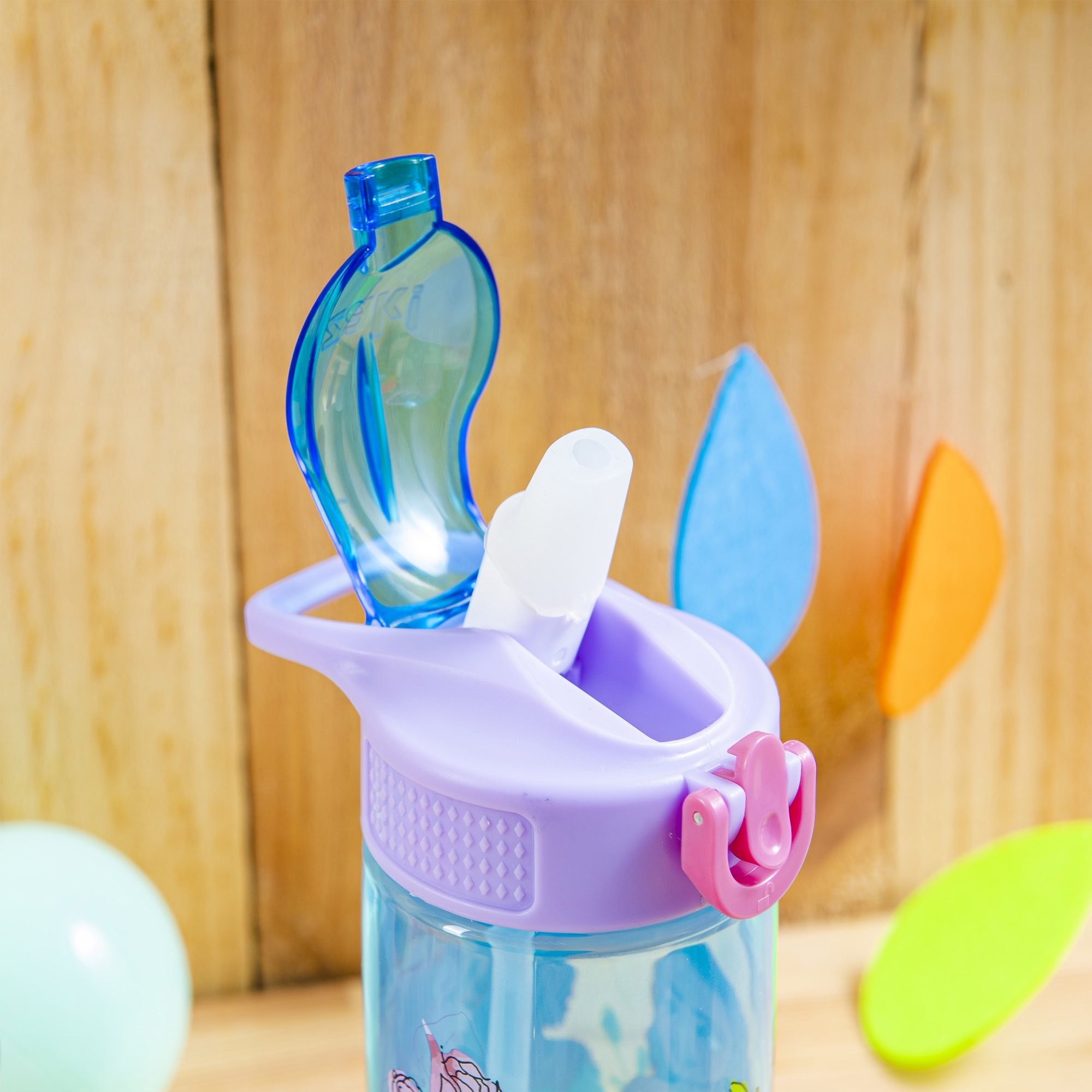 กระติกน้ำพร้อมหลอดดื่มสำหรับเด็ก Zak! Disney Princess 16 Oz. Reusable Water Bottle with Straw