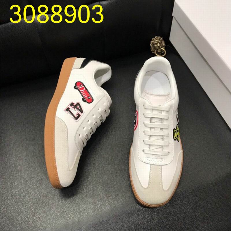 dio men แบบอีกเยอะกดดูด้านในค่ะ size 38-44