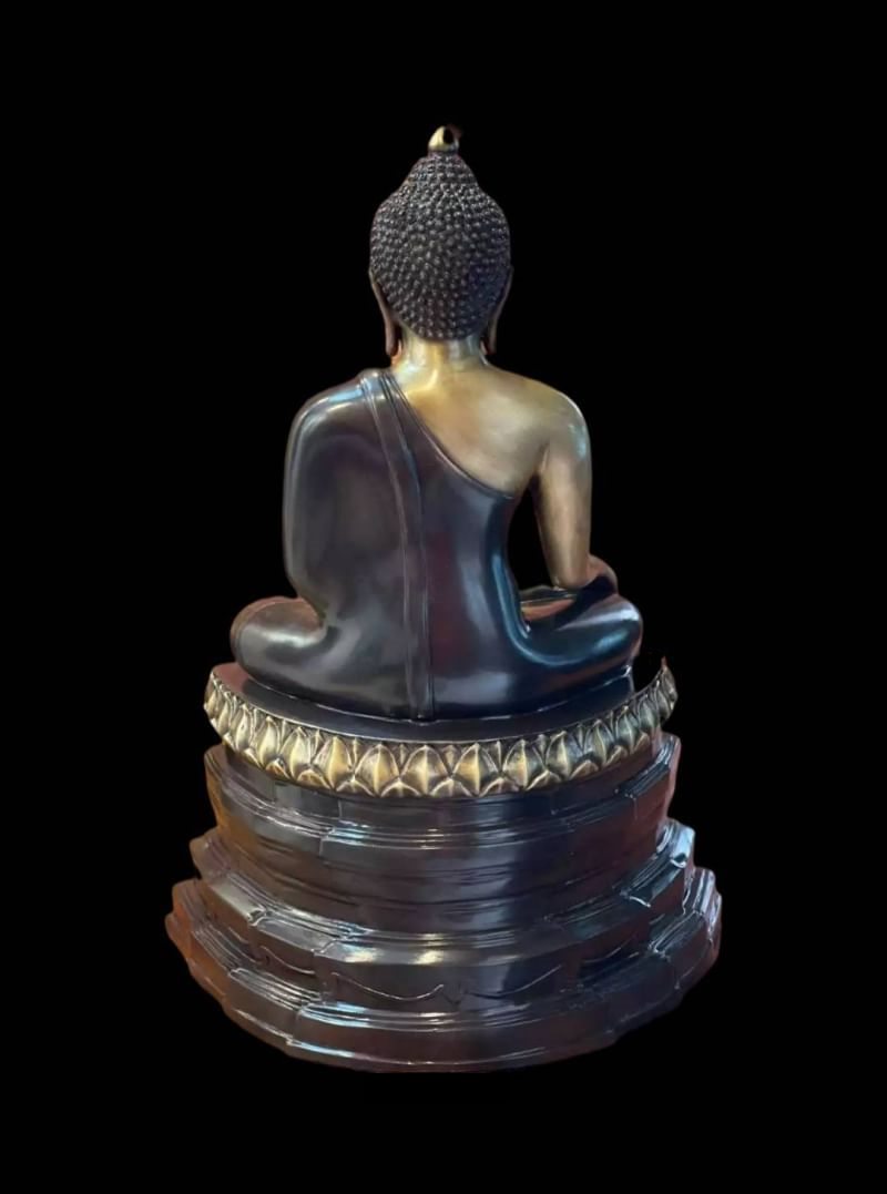 รูปหล่อ พระพุทธสิหิงค์ นิรันตราย ฐานยันต์นอโม เนื้อทองเหลือง 2กษัตริย์ (หน้าตัก9นิ้ว สูง18นิ้ว ฐานกว้าง14.5นิ้ว) วัดพระมหาธาต จ.นครศรีธรรมราช ปี2562 #รับประกันแท้