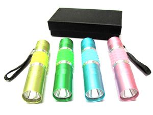 กิ๊ฟเซ็ทไฟฉาย LED, ไฟฉายพรีเมี่ยมในกล่องกิ๊ฟ ไฟฉายของชำร่วย สีสันต่างๆ
