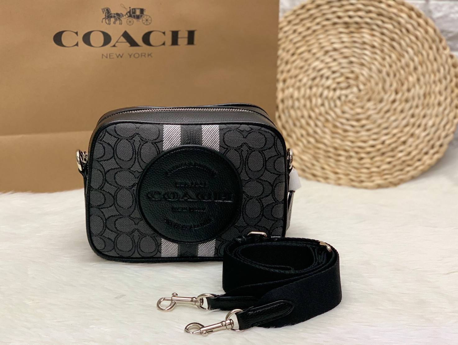 Coach Dempsey Camera Bag in Signature Jacquard with Stripe and Coach Patch [1912] (แอดไลน์ก่อนสั่งซื้อ)
