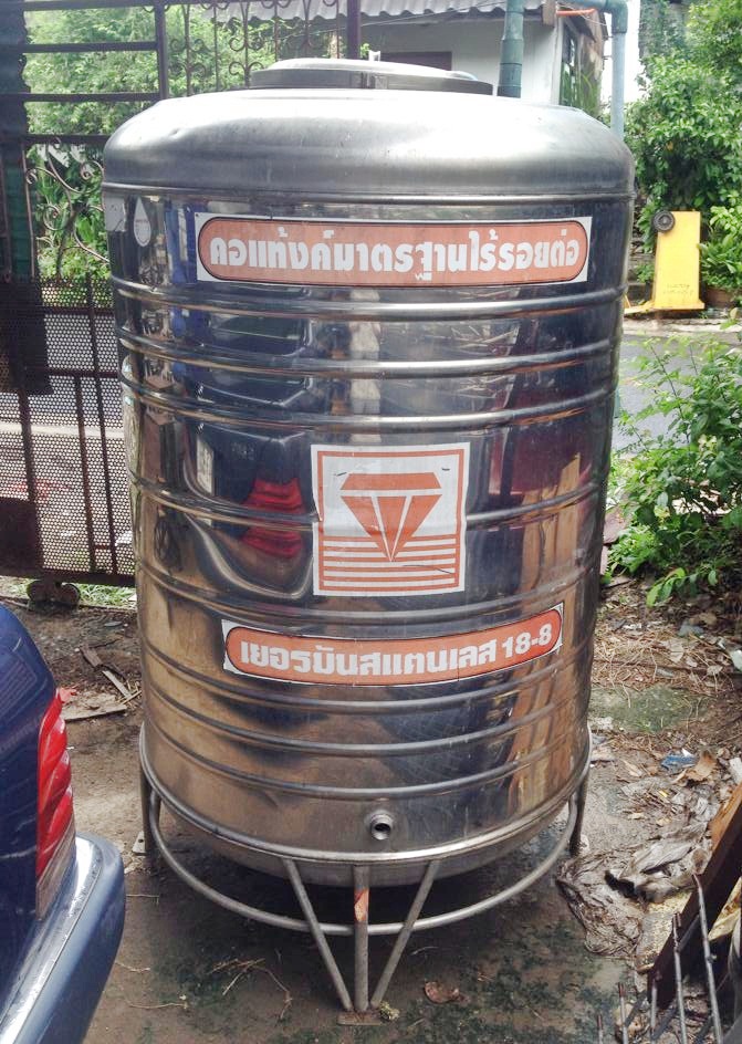 แท้งก์น้ำสแตนเลส 900 ลิตร