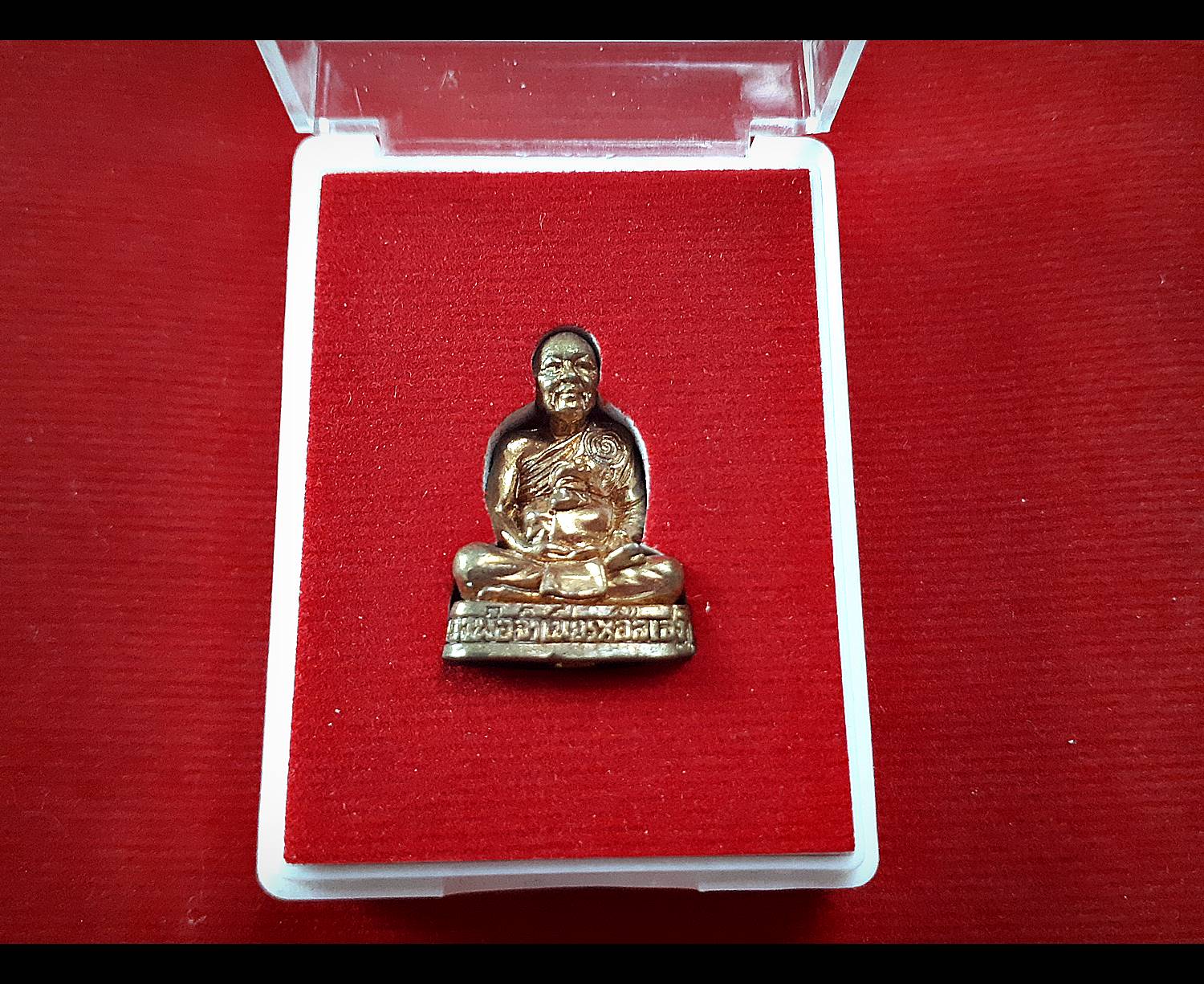 รูปหล่อ หลวงพ่อจำเนียร วัดเขาหลาว (ขนาดเล็ก ลอยองค์ห้อยคอ) เนื้อโลหะชนวน