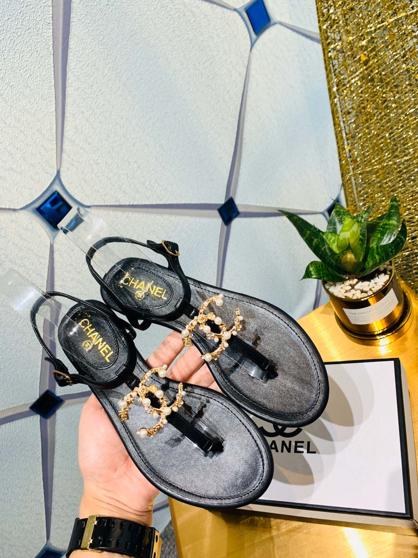 รองเท้าแตะ cn flat sandal แบบรัดส้น ไซส์ 34-40